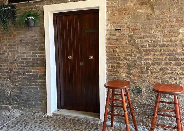 شقة Dimora Fontanese *